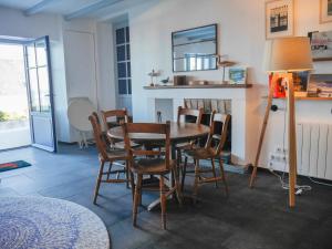 Maison Sauzon, 5 pièces, 8 personnes - FR-1-418-201