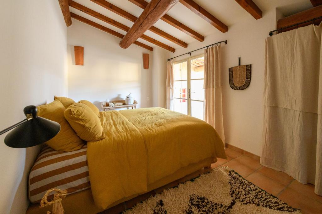 MAISON SPACIEUSE - CALME - 200m2 - JARDIN 81170 Frausseilles