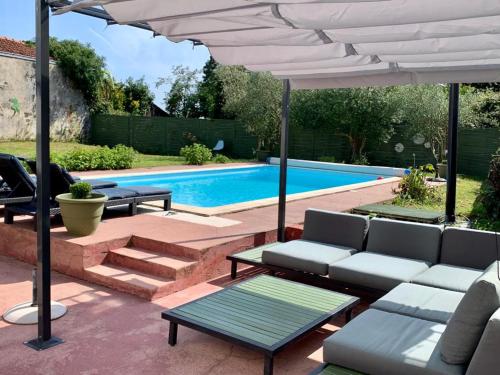 Maison Spacieuse & Piscine