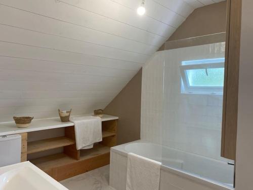 MAISON STERNA : maison familiale en bord de mer