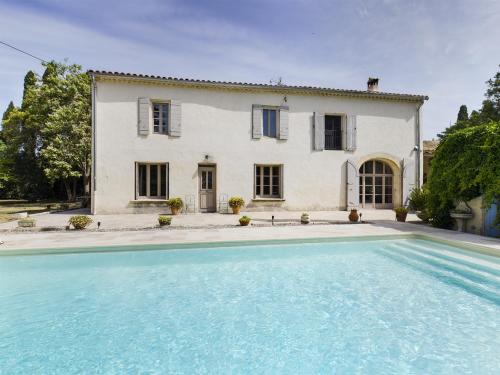 Maison Tarascon, 6 pièces, 8 personnes - FR-1-599-56