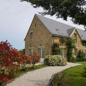 Maison de vacances Maison Tombelaine 10 Route Du Thierre St Leonard 50300 Vains Normandie