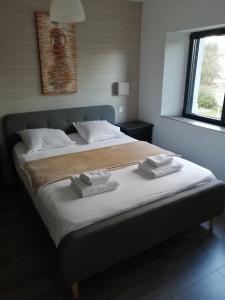 Maison toute équipée 3 chambres avec jardin calme et Spa
