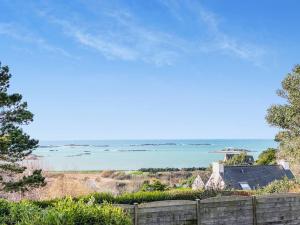 Maison Trébeurden, 7 pièces, 11 personnes - FR-1-368-327