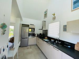 Maison Trégastel, 4 pièces, 6 personnes - FR-1-542-53