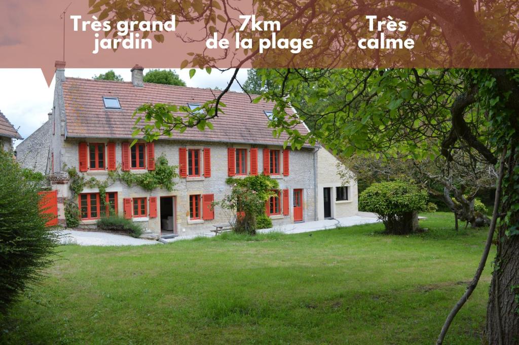 Maison typique - Très grand jardin - 7km de la mer 10 Rue du Val de Douet, 14610 Fontaine-Henry