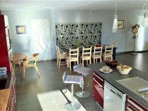 Maison Vagnas, 4 pièces, 6 personnes - FR-1-382-176