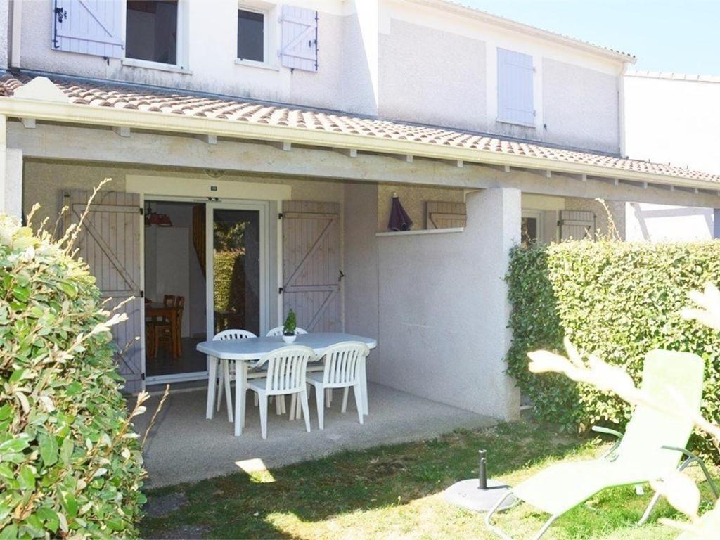 Maison Vallon-Pont-d'Arc, 3 pièces, 6 personnes - FR-1-382-121 Résidence ODALYS Les sources de Manon, 07150 Vallon-Pont-dʼArc