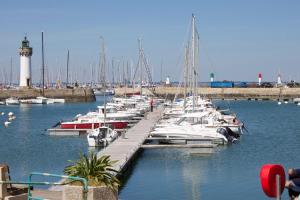 Maison-villa Quiberon, 5 personnes, jardin, proche du port, plages baie et océan
