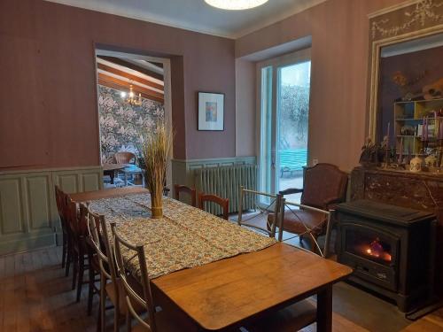 Maison Violette Vallée de la Creuse