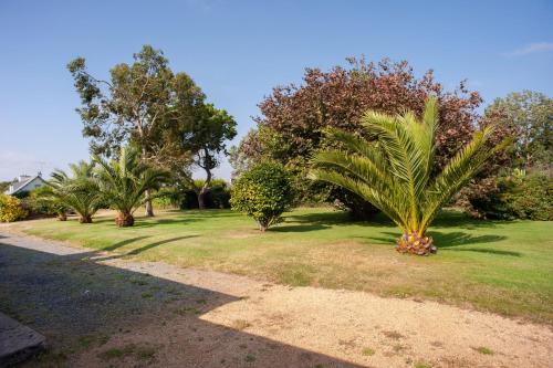 Maison Yvonne - grand jardin - proche pointe de Plouha