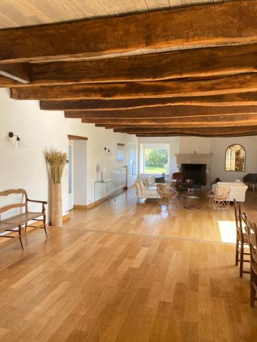 Maisonbel, gite convivial Bretagne Vannes Sarzeau 15 personnes