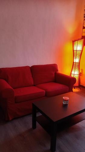 Maisonnette avec courette