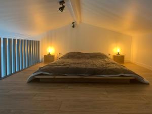 Maisonnette avec un joli jardin