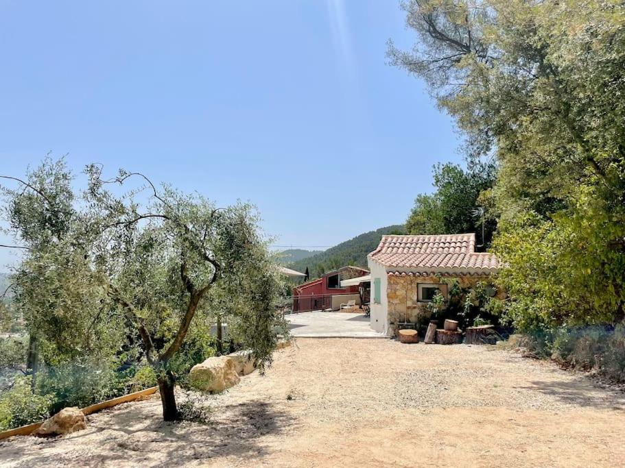 Maison de vacances Maisonnette avec vue Chemin des Esplanes 83210 Solliès-Toucas