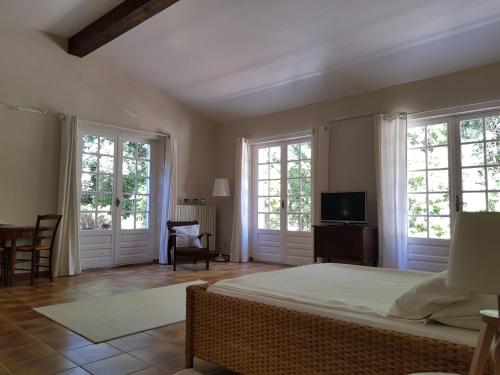 Maisonnette dans le Luberon - Bois Romay