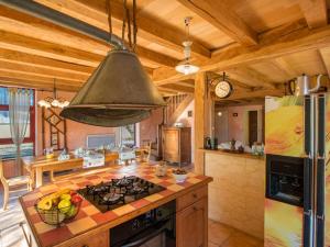 Majestic holiday home in Paleyrac with private pool