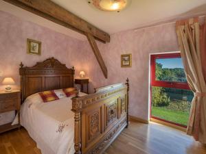 Majestic holiday home in Paleyrac with private pool