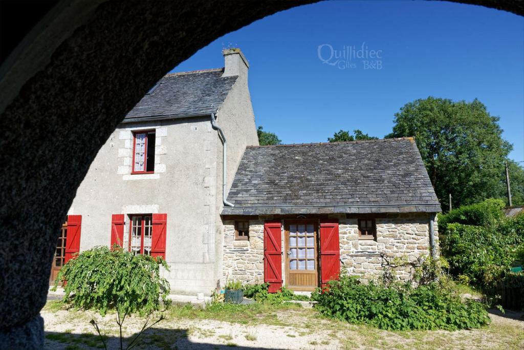 Manoir Pors Braz - Gîte des Boudiged Pors Braz - Lieu dit Quillidiec, 29450 Commana