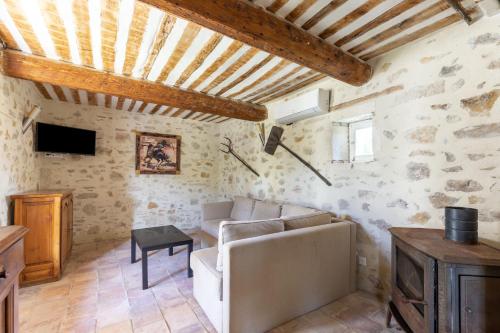 Maquis - Maison avec jardin proche Avignon
