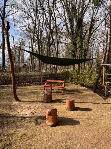 Märchenhütte- Campen am Wald und See