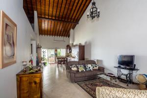 Maison de vacances Maré Alta - Casa de Férias Rua Manuel Jacinto da Ponte 58 9625-344 Maia Açores