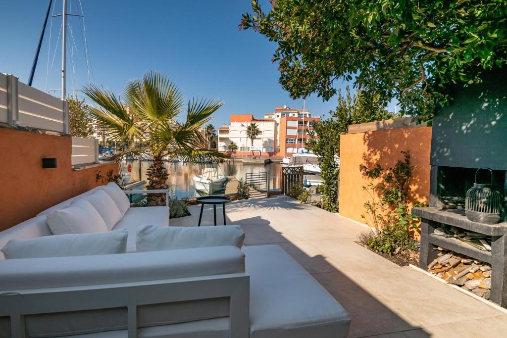 Marina Daniella 139 rue du vent des dames, 34300 Le Cap d\'Agde