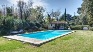 Maison de vacances Mas des Alpilles au cœur de la nature avec piscine 1 impasse des grands pins 13520 Maussane-les-Alpilles Provence-Alpes-Côte d\'Azur