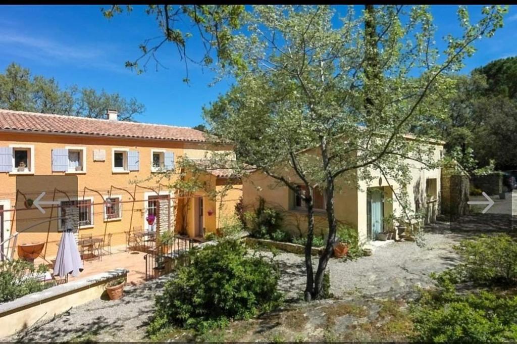 Maison de vacances Mas du Kairos - Gite Romarin 30 chemin des espuy 84210 Venasque