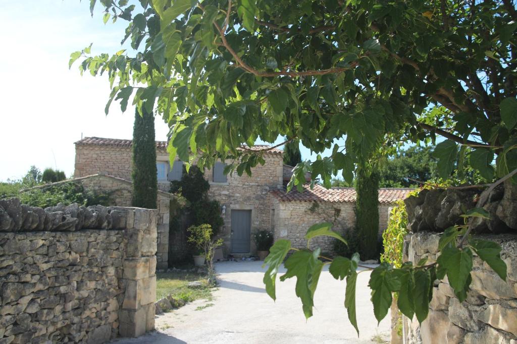 Mas Oréa côté piscine L'OREE DU BOIS QUARTIER LA CAPOUNE, 84220 Gordes