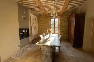 Mas provençal with private pool near Avignon