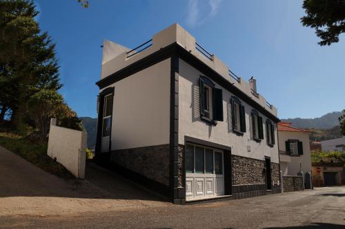 Mateus House - Porto da Cruz Center