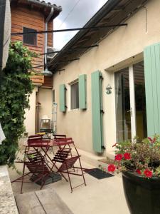 Maison de vacances MAZET avec spa 3 Rue De La Gazelle 30000 Nîmes Languedoc-Roussillon
