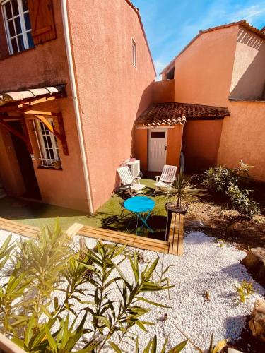 Mazet dans résidence avec piscine au cœur du golfe de Saint-Tropez