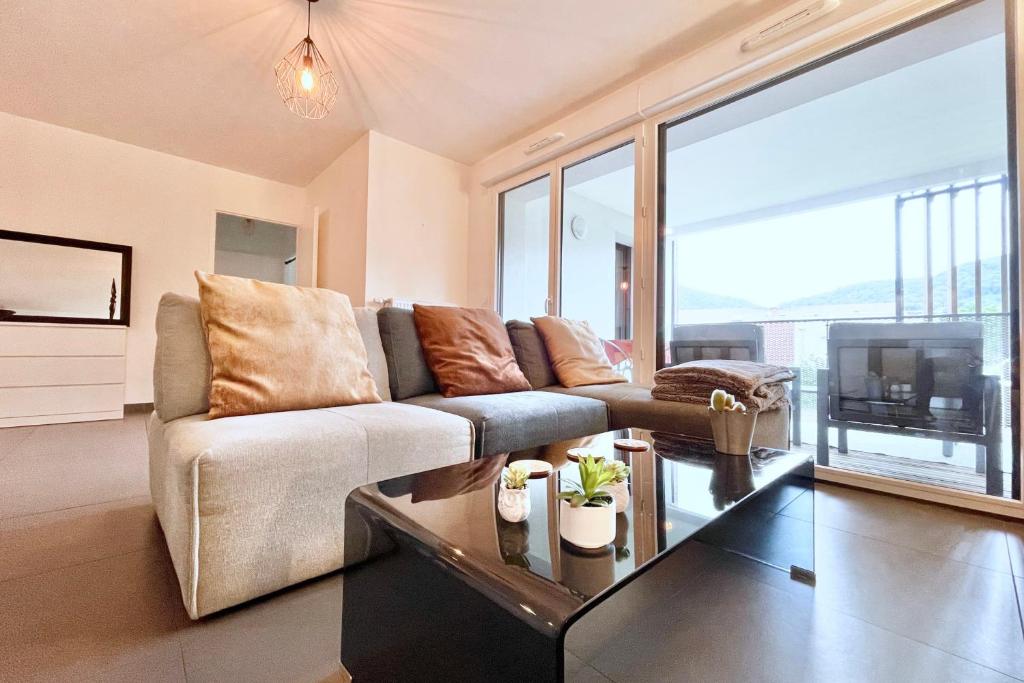 Maison de vacances Meditation in Eybens#BX 10 rue Baruch Spinoza 38320 Eybens