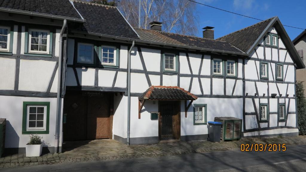 Meisenhof Hauptstraße 78, 53426 Schalkenbach