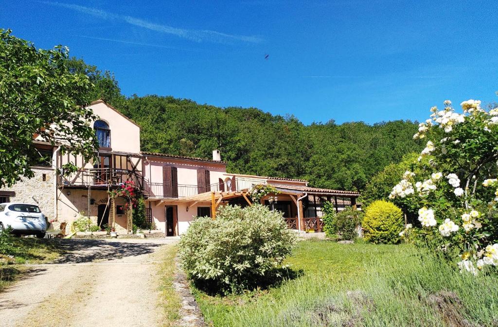 Maison de vacances Métairie de Lamourade - Un écrin de nature sereine Route de Granes 11500 Saint-Ferriol