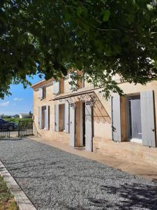 Maison de vacances Milandre - Longère rénovée 90 Le Garrouilh-Est 33330 Saint-Sulpice-de-Faleyrens Aquitaine