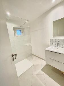 Milin Cabatous : charmante petite maison en pierre