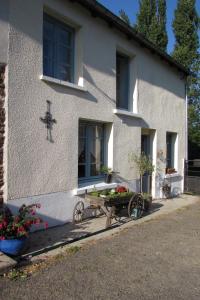 Mille Fleurs Cottage