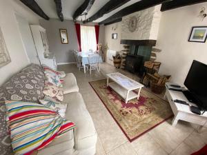 Mille Fleurs Cottage