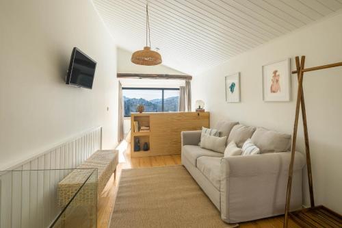 Mimo House