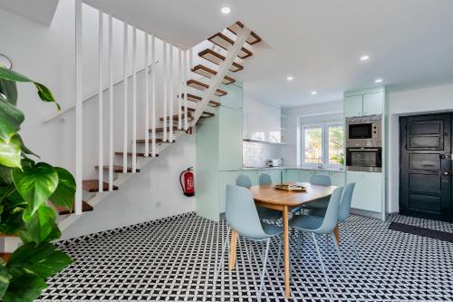 Minty House