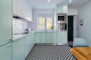 Minty House