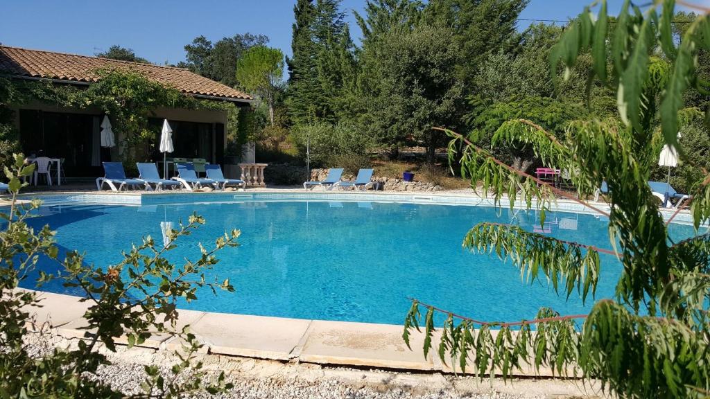 MOBIL HOME 6 personnes TOUT CONFORT 66750 Saint-Cyprien