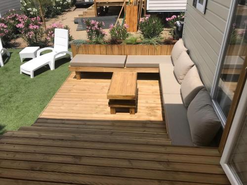 MOBIL HOME camping le Mar Estang bord de plage