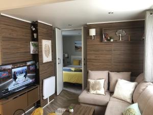 Mobil-Home Les Moutiers-en-Retz, 3 pièces, 6 personnes - FR-1-612-78