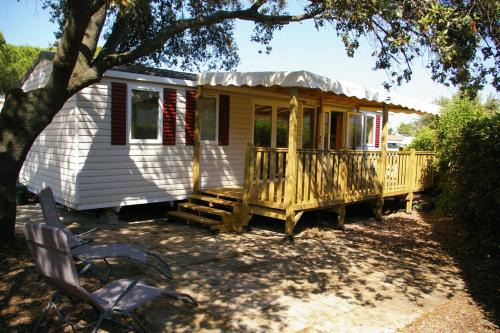 Mobil-Home OuiReves 529 face à la Méditerranée