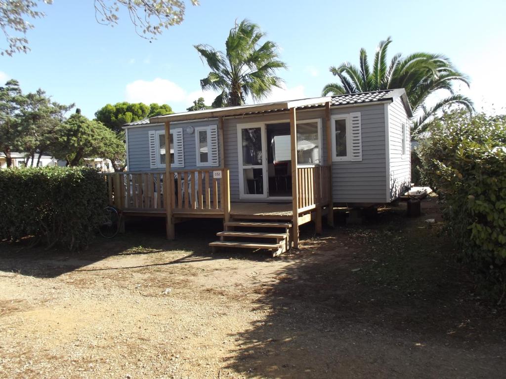 Maison de vacances Mobile Home 6 people with air conditioning and heating 3 double bedrooms 406 Boulevard Francis Vals 11210 Port-la-Nouvelle