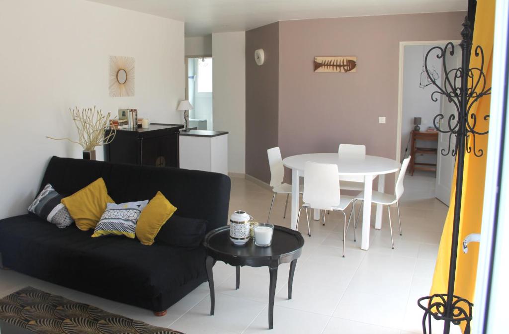 Mobile home 64754 TyBreizh Holidays at the Reserve 4 star 40160 Gastes